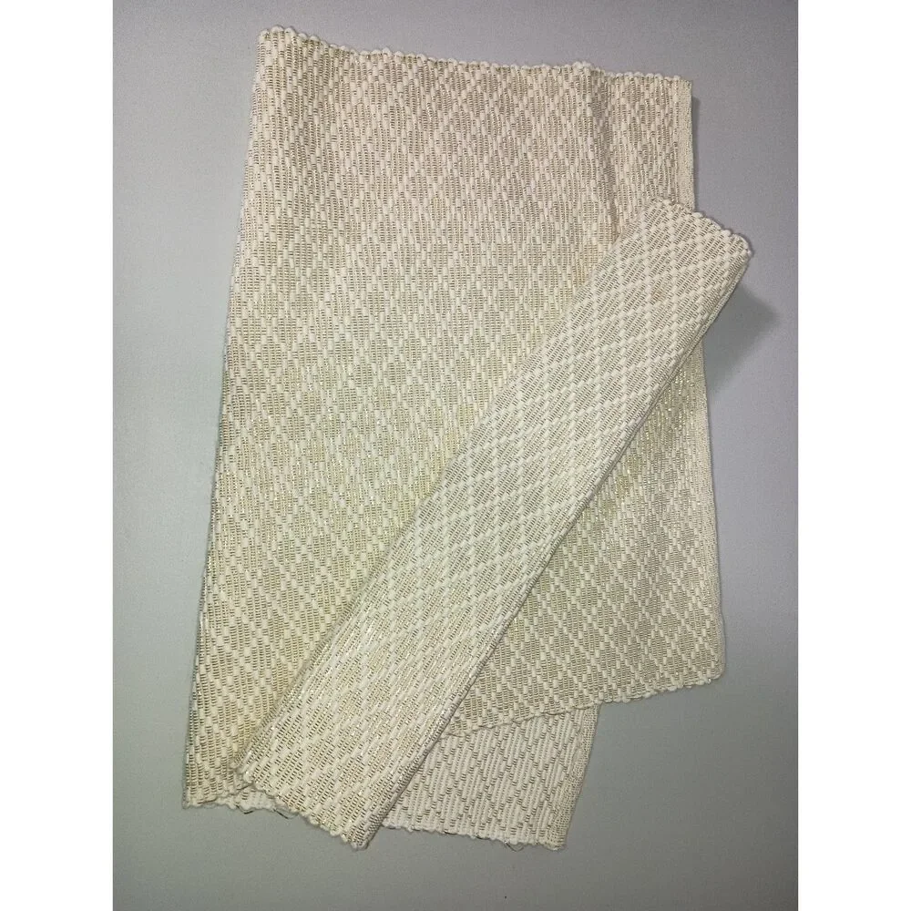 Placemats = Cream / Gold Treaded (Set of 8)